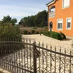 Anna Apartmán